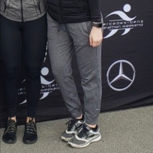 Lululemon Ready to Rulu Joggers size 8, grey